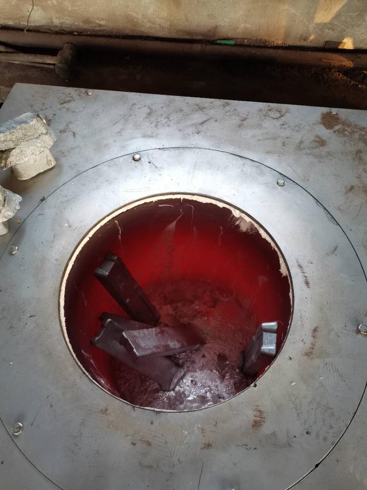环保感应加热电炉 熔炼炉 熔铜炉熔炼炉 生产厂家直销_描述_6.jpg
